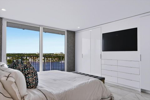 Condo in Fort Lauderdale, Florida, 2 bedrooms № 2435893 - photo 20