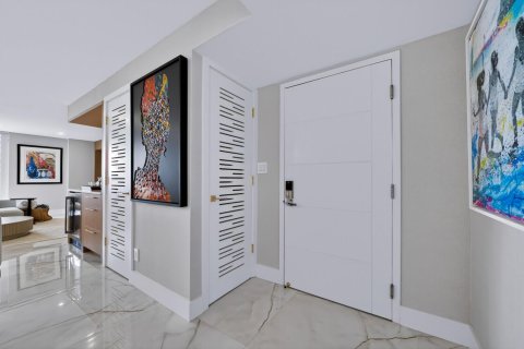 Condo in Fort Lauderdale, Florida, 2 bedrooms № 2435893 - photo 18