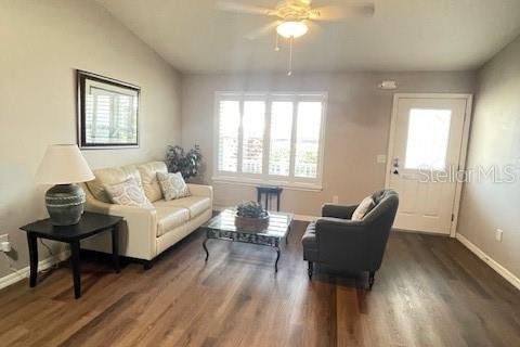 Casa en alquiler en The Villages, Florida, 3 dormitorios, 169.73 m2 № 1917486 - foto 8