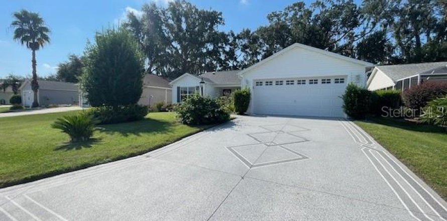 Casa en The Villages, Florida 3 dormitorios, 169.73 m2 № 1917486