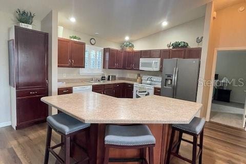 Casa en alquiler en The Villages, Florida, 3 dormitorios, 169.73 m2 № 1917486 - foto 12