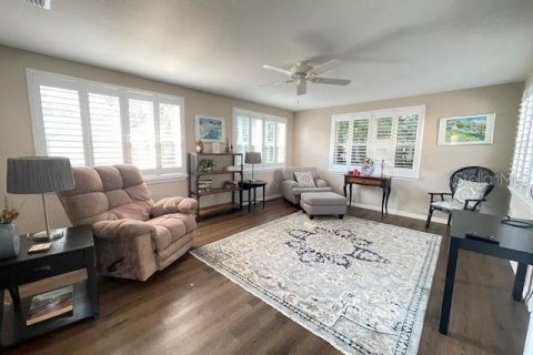Casa en alquiler en The Villages, Florida, 3 dormitorios, 169.73 m2 № 1917486 - foto 14