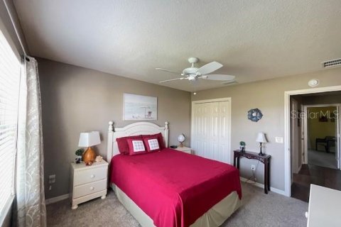 Casa en alquiler en The Villages, Florida, 3 dormitorios, 169.73 m2 № 1917486 - foto 21
