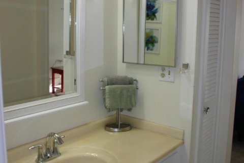 Condominio en venta en Palm Beach Gardens, Florida, 2 dormitorios, 107.95 m2 № 2247655 - foto 10