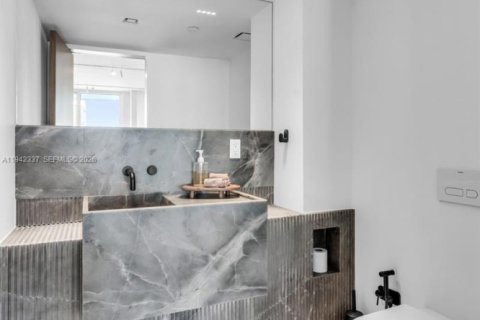 Copropriété à louer à Miami Beach, Floride: 3 chambres, 213.68 m2 № 1999936 - photo 29
