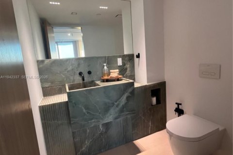 Copropriété à louer à Miami Beach, Floride: 3 chambres, 213.68 m2 № 1999936 - photo 28