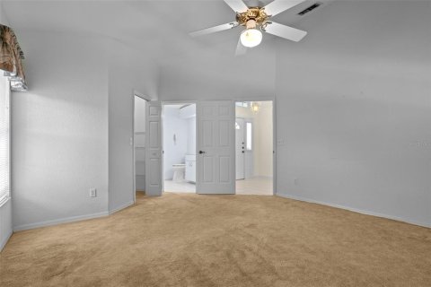 House in Ocala, Florida 4 bedrooms, 198.25 sq.m. № 1638192 - photo 18