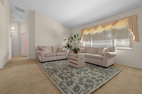 House in Ocala, Florida 4 bedrooms, 198.25 sq.m. № 1638192 - photo 4