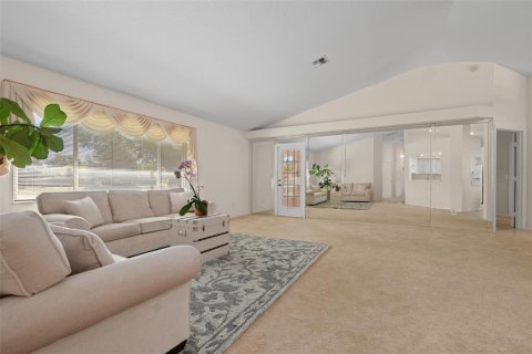 House in Ocala, Florida 4 bedrooms, 198.25 sq.m. № 1638192 - photo 7