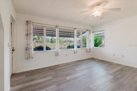 House in Sun City Center, Florida 2 bedrooms, 141.4 sq.m. № 1670747 - photo 9