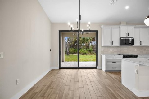 Casa en venta en North Port, Florida, 3 dormitorios, 156.08 m2 № 1538616 - foto 10