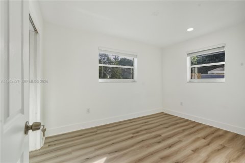 Купить виллу или дом в Лодерхилл, Флорида 3 спальни, 71.16м2, № 2009496 - фото 14