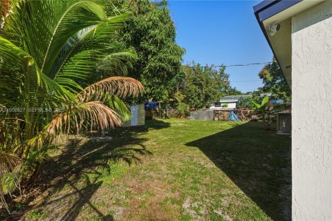 Купить виллу или дом в Лодерхилл, Флорида 3 спальни, 71.16м2, № 2009496 - фото 19