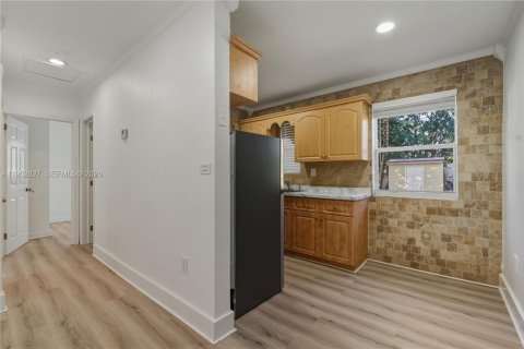 Купить виллу или дом в Лодерхилл, Флорида 3 спальни, 71.16м2, № 2009496 - фото 6