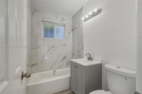 Купить виллу или дом в Лодерхилл, Флорида 3 спальни, 71.16м2, № 2009496 - фото 15