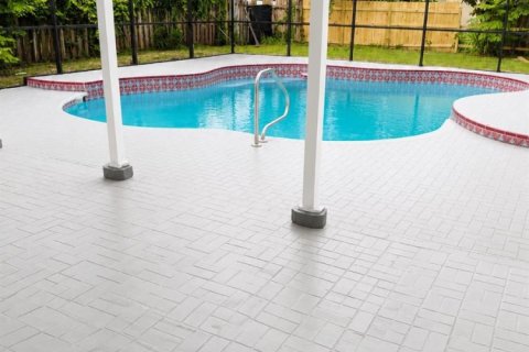 House in Palm Bay, Florida 3 bedrooms, 155.15 sq.m. № 2083230 - photo 10