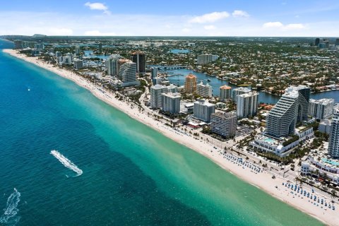 Condominio en alquiler en Fort Lauderdale, Florida, 1 dormitorio № 1188647 - foto 1