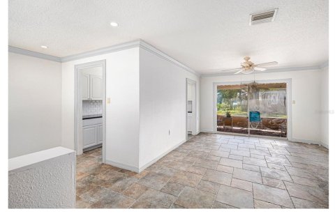 Casa en venta en Oldsmar, Florida, 3 dormitorios, 112.6 m2 № 1549328 - foto 12