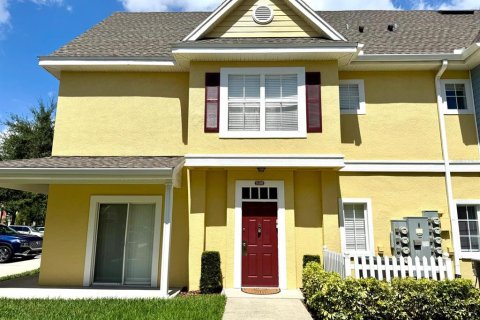 Adosado en venta en Kissimmee, Florida, 4 dormitorios, 136.57 m2 № 1838181 - foto 1