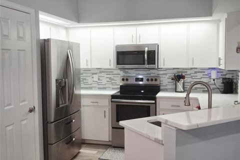 Casa en venta en Lakeland, Florida, 3 dormitorios, 158.58 m2 № 2100253 - foto 19