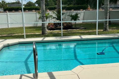 Casa en venta en Lakeland, Florida, 3 dormitorios, 158.58 m2 № 2100253 - foto 6