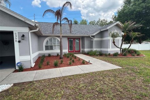 Casa en venta en Lakeland, Florida, 3 dormitorios, 158.58 m2 № 2100253 - foto 3