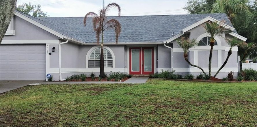 Casa en Lakeland, Florida 3 dormitorios, 158.58 m2 № 2100253