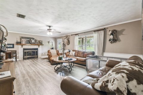 Villa ou maison à vendre à Webster, Floride: 2 chambres, 114.46 m2 № 1903593 - photo 6