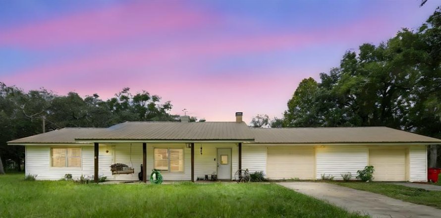 Casa en Webster, Florida 2 dormitorios, 114.46 m2 № 1903593