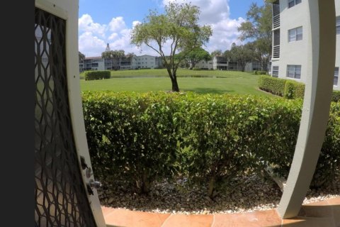 Condominio en venta en Boca Raton, Florida, 1 dormitorio, 66.89 m2 № 331133 - foto 1
