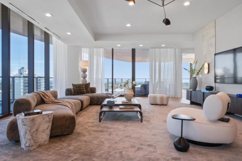 Condo in West Palm Beach, Florida, 4 bedrooms  № 2081998 - photo 5