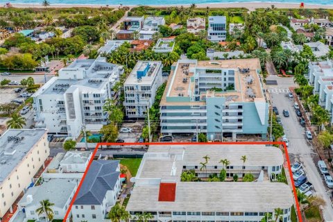 Propiedad comercial en venta en Miami Beach, Florida № 1958887 - foto 9