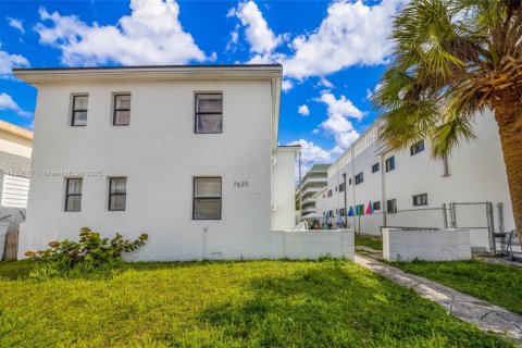 Propiedad comercial en venta en Miami Beach, Florida № 1958887 - foto 5