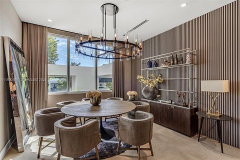 Condominio en alquiler en Key Biscayne, Florida, 6 dormitorios, 340.95 m2 № 2029592 - foto 6