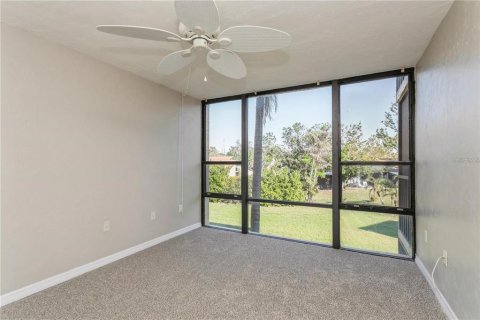Condo in Venice, Florida, 1 bedroom  № 1543911 - photo 8