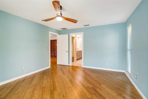Casa en venta en Cape Coral, Florida, 4 dormitorios, 207.92 m2 № 1587524 - foto 14