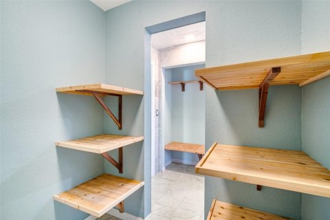 Casa en venta en Cape Coral, Florida, 4 dormitorios, 207.92 m2 № 1587524 - foto 18