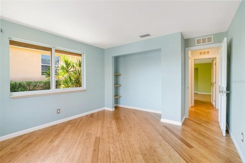 Casa en venta en Cape Coral, Florida, 4 dormitorios, 207.92 m2 № 1587524 - foto 27