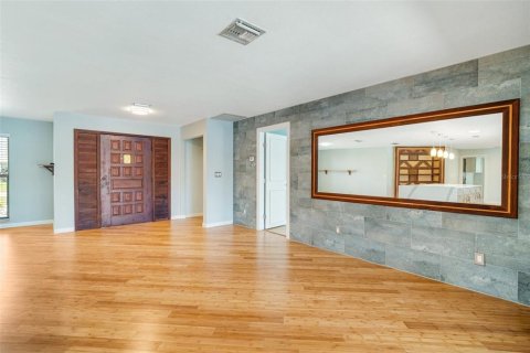 Casa en venta en Cape Coral, Florida, 4 dormitorios, 207.92 m2 № 1587524 - foto 9