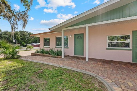 Apartamento en alquiler en Dunnellon, Florida, 2 dormitorios, 71.72 m2 № 1855413 - foto 1