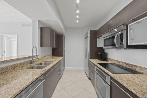 Купить кондоминиум в Уэст-Палм-Бич, Флорида 3 комнаты, 104.05м2, № 2272638 - фото 11