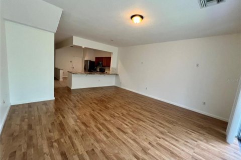 Adosado en alquiler en Wesley Chapel, Florida, 3 dormitorios, 147.53 m2 № 2223033 - foto 9