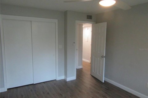 Appartement à louer à Saint Petersburg, Floride: 2 chambres, 85.93 m2 № 2404648 - photo 14