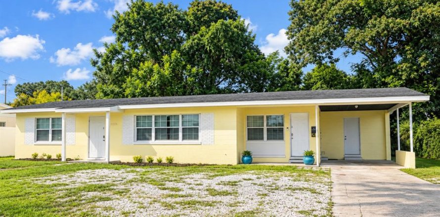 Villa ou maison à Winter Haven, Floride 4 chambres, 170.01 m2 № 2416505
