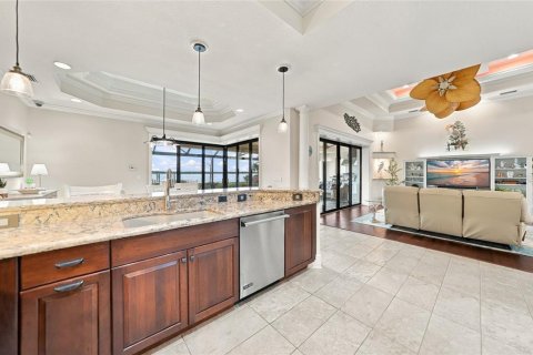 Villa ou maison à vendre à Port Charlotte, Floride: 3 chambres, 214.33 m2 № 2409976 - photo 10