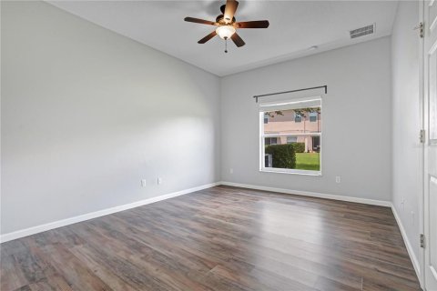 Townhouse in Orlando, Florida 4 bedrooms, 160.72 sq.m. № 2227107 - photo 18