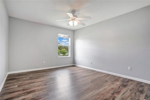 Townhouse in Orlando, Florida 4 bedrooms, 160.72 sq.m. № 2227107 - photo 27