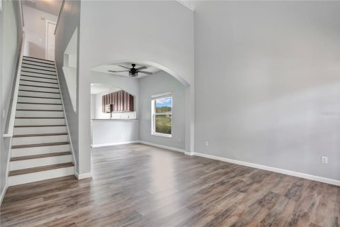 Townhouse in Orlando, Florida 4 bedrooms, 160.72 sq.m. № 2227107 - photo 6