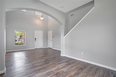 Townhouse in Orlando, Florida 4 bedrooms, 160.72 sq.m. № 2227107 - photo 10