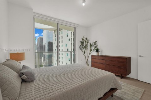 Condo in Miami, Florida, 1 bedroom  № 2263351 - photo 17